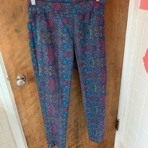 Slim Station Pull on stretch pants